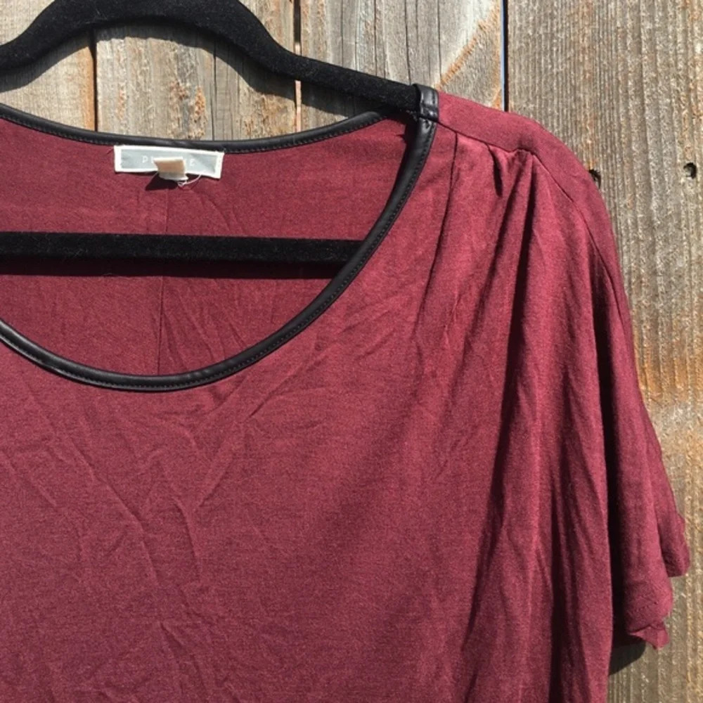 PLEIONE burgundy top